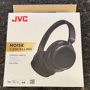 JVC Noise Cancelling Wireless Headphones - Black New in Box